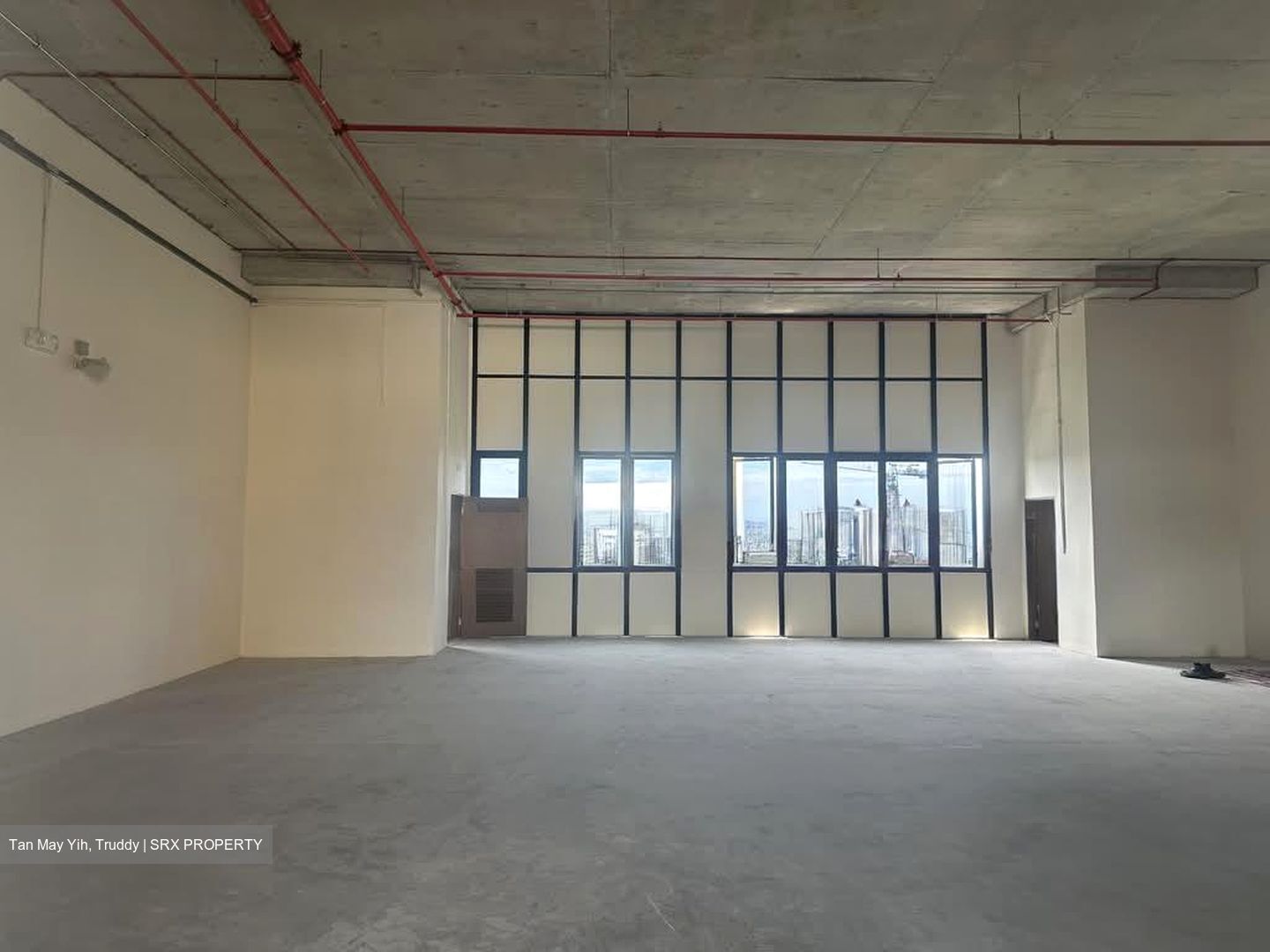 Stellar@tampines (D18), Factory #543678221